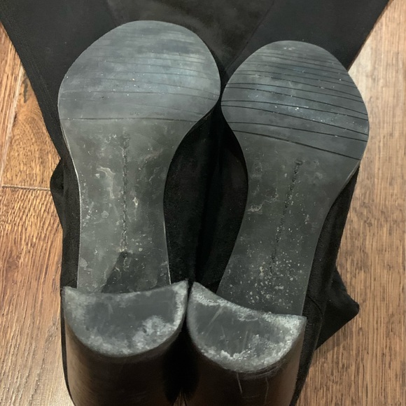 Stuart Weitzman Hijack Suede Boots - Picture 8 of 10